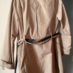 Vince Camuto Trench
